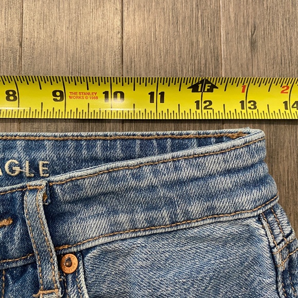 American Eagle Highest Rise 90's Flare Jeans - Picture 8 of 11